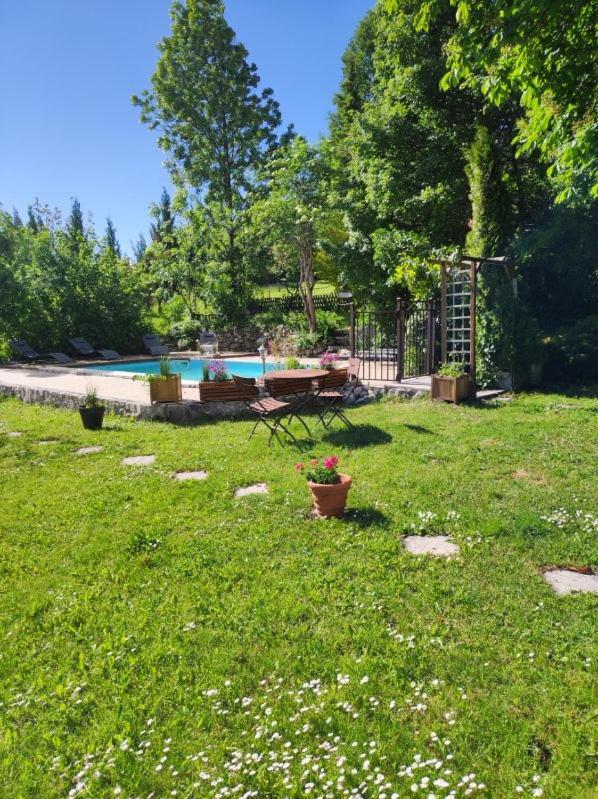 La Pastorale Bed & Breakfast La Batie-Neuve Exterior photo